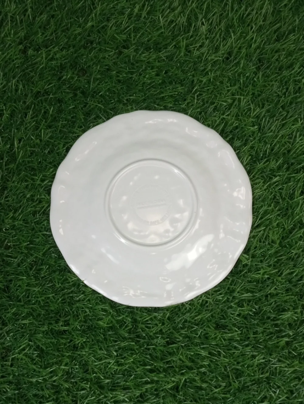 ⛱️ Cherry Accent Dessert Small Plates - Red Trim (Set of 4)